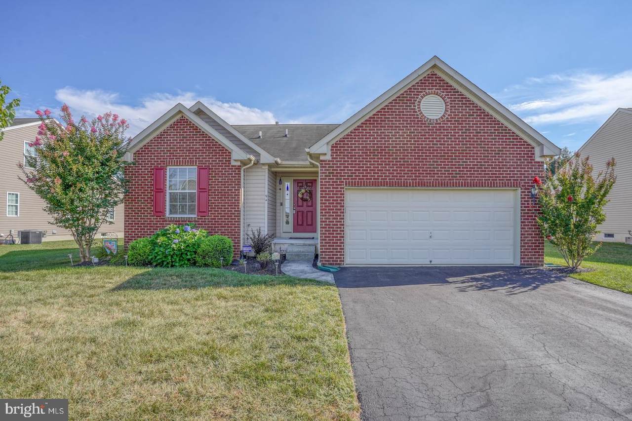 94 Red Maple Road - Photo 1