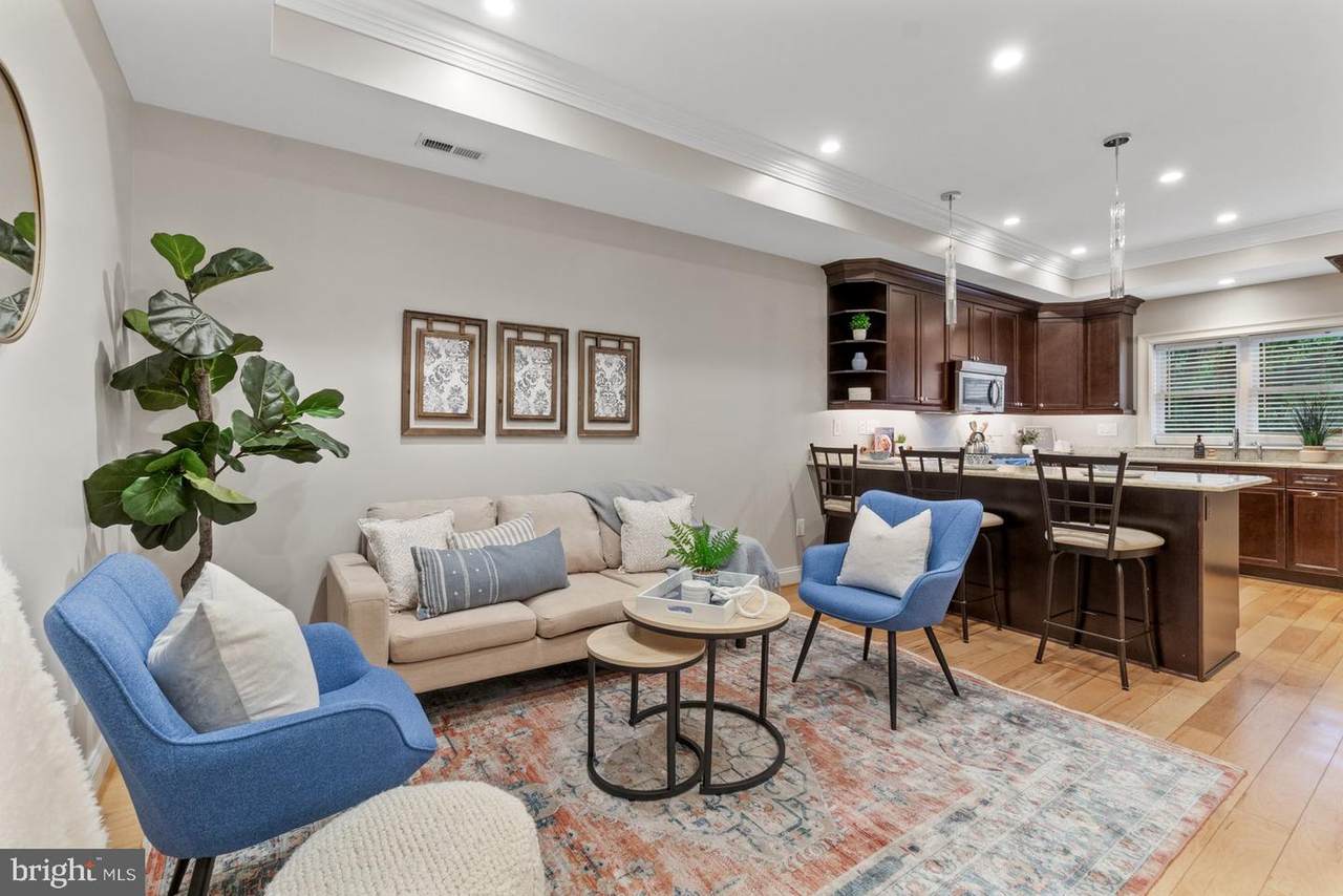 3303 Mueller Street - Photo 1