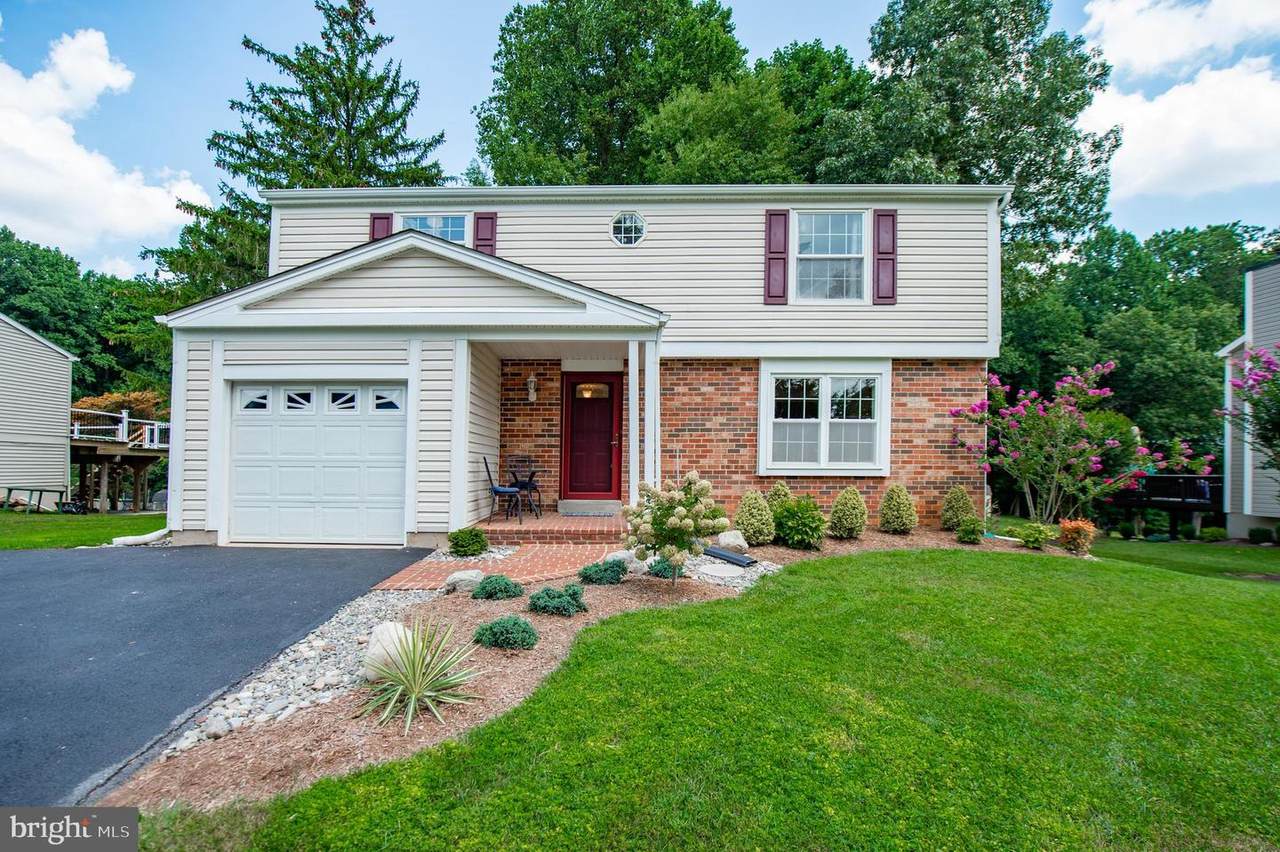1304 Windmill Lane - Photo 1