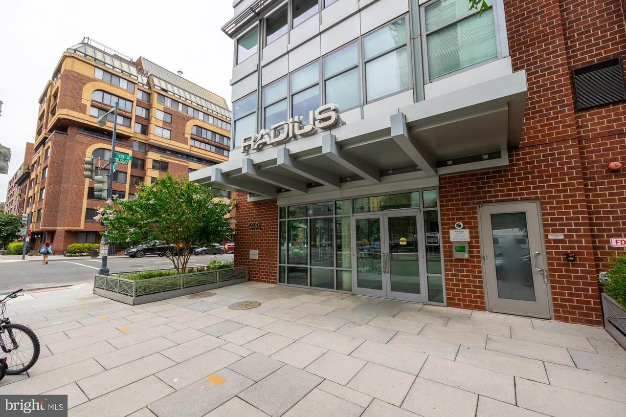 1300 N Street - Photo 1