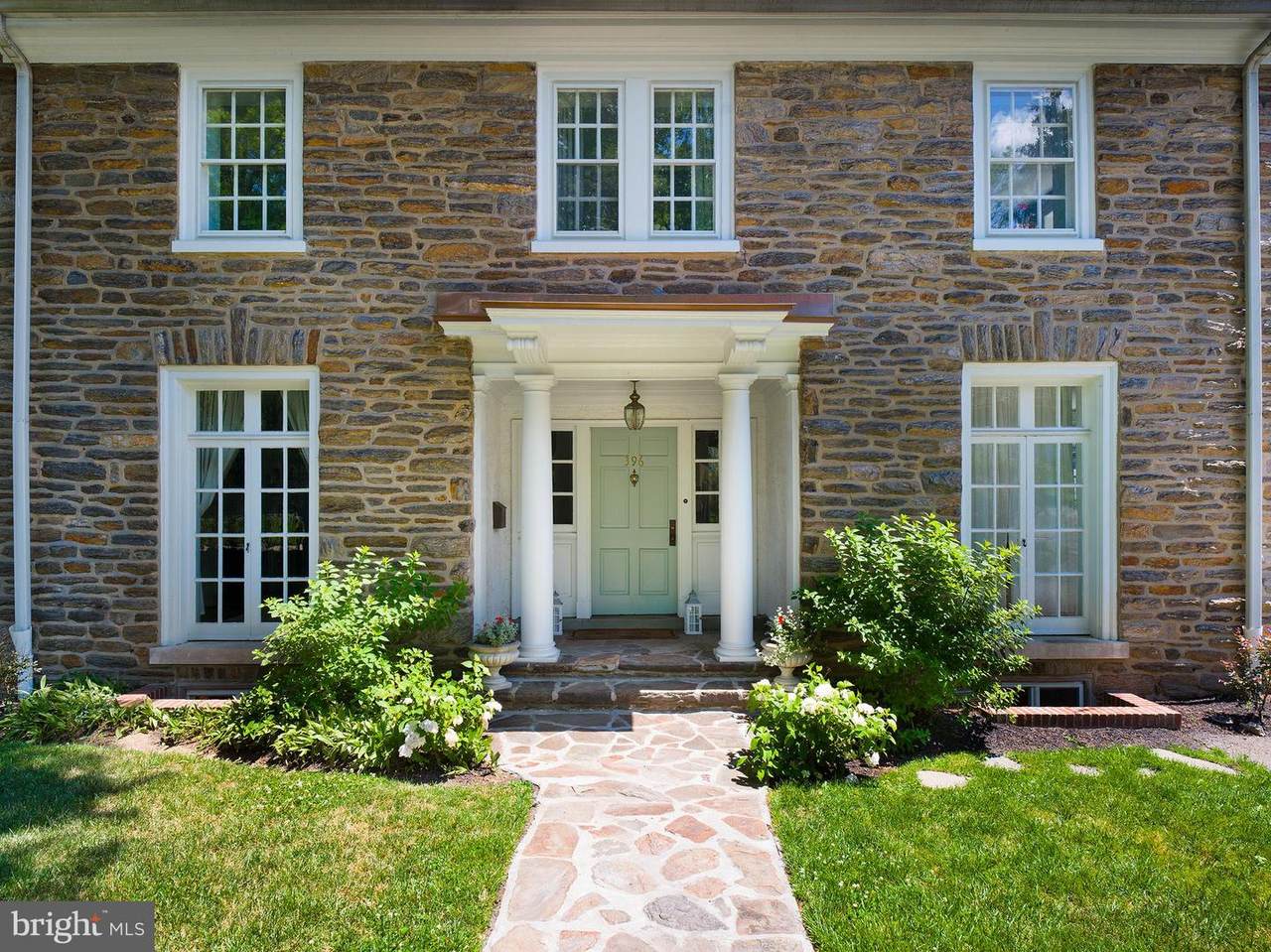 396 Montgomery Avenue - Photo 1
