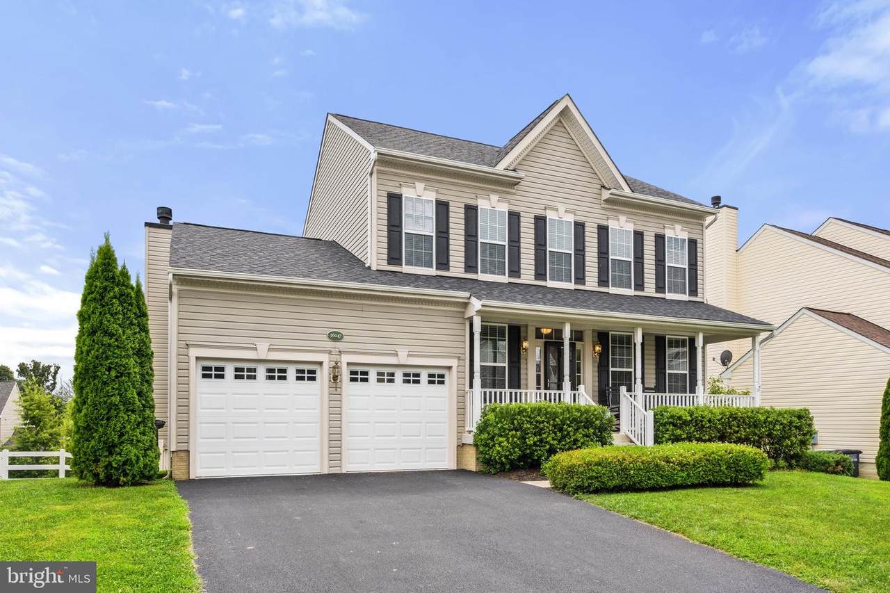 36047 Welland Drive - Photo 1