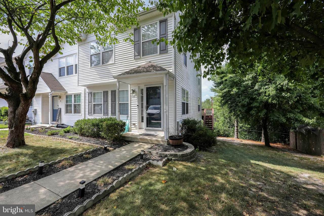 33 Millstream Road - Photo 1
