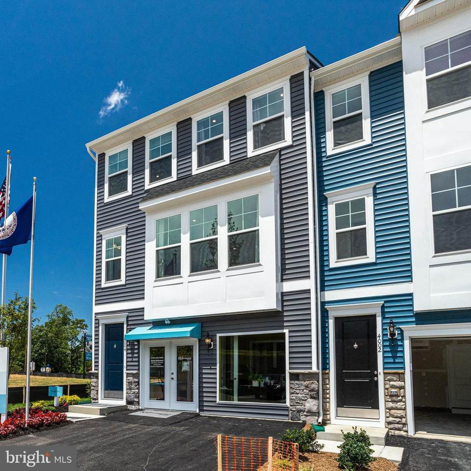 18290 Summit Pointe Drive - Photo 1