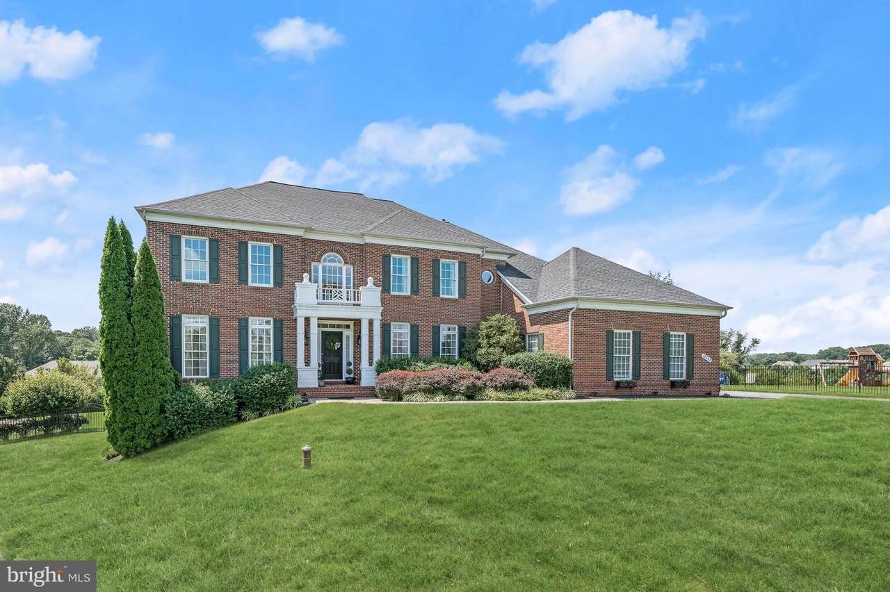 15332 Doe Hill Court - Photo 1