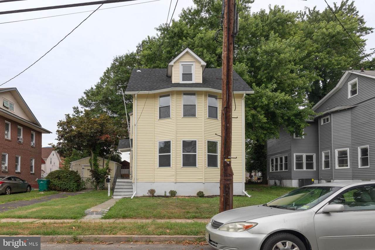127 Evergreen Avenue - Photo 1