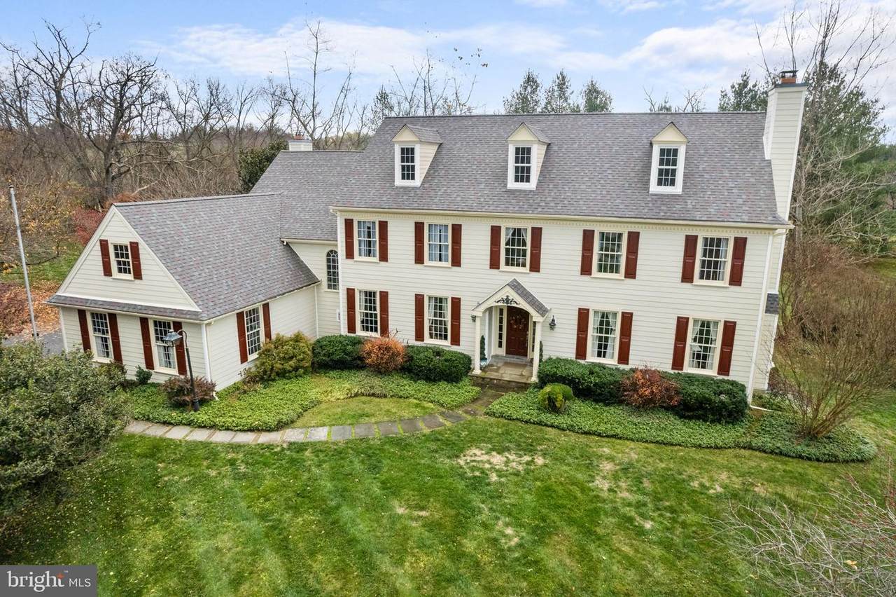 603 Swallow Lane - Photo 1