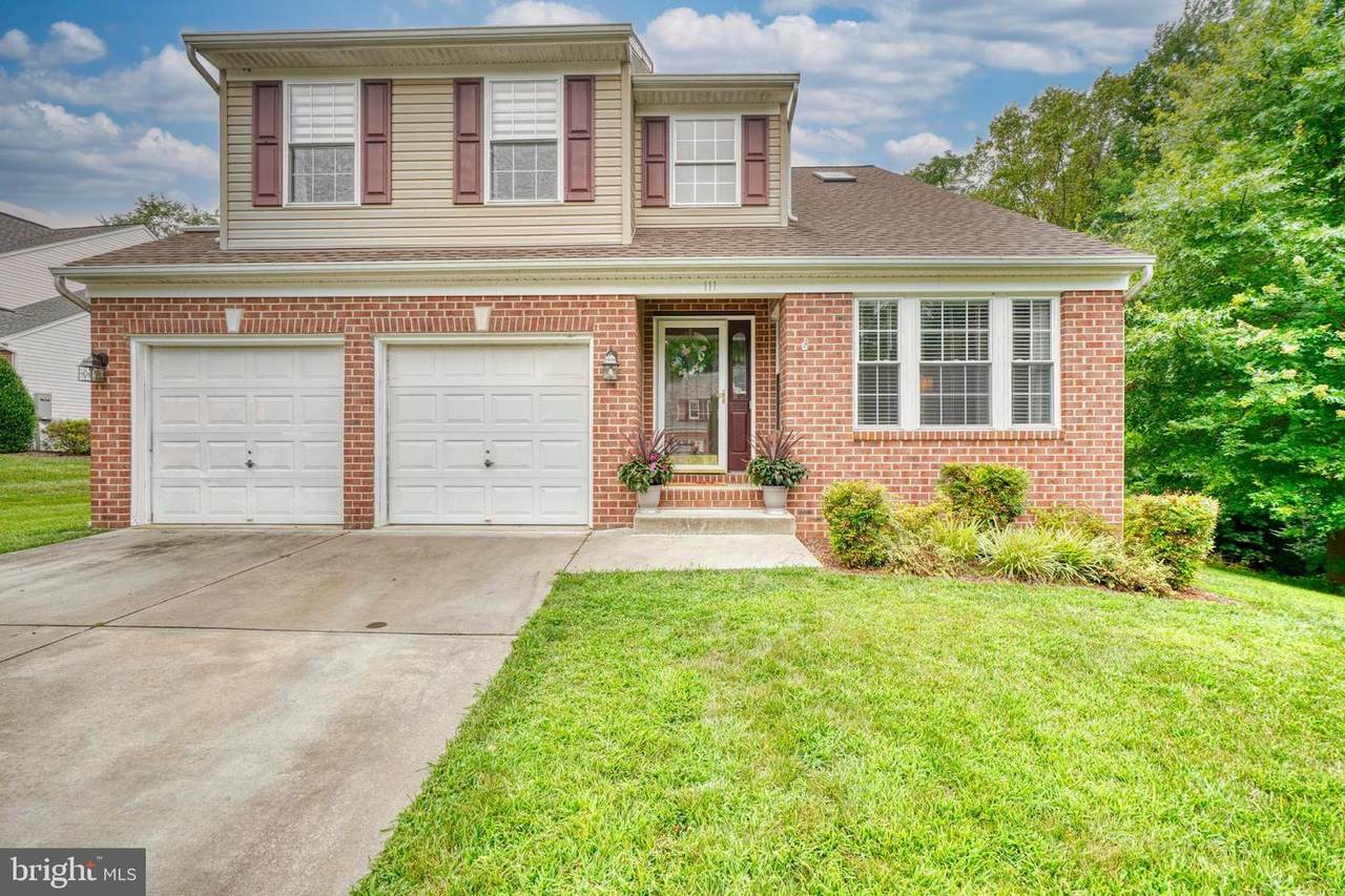 111 Hibiscus Court - Photo 1