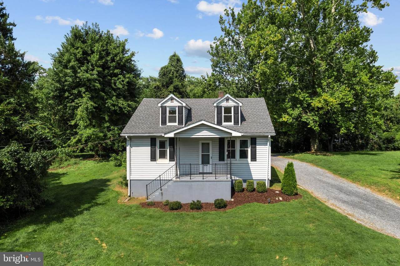 8555 Shepherdstown Pike - Photo 1
