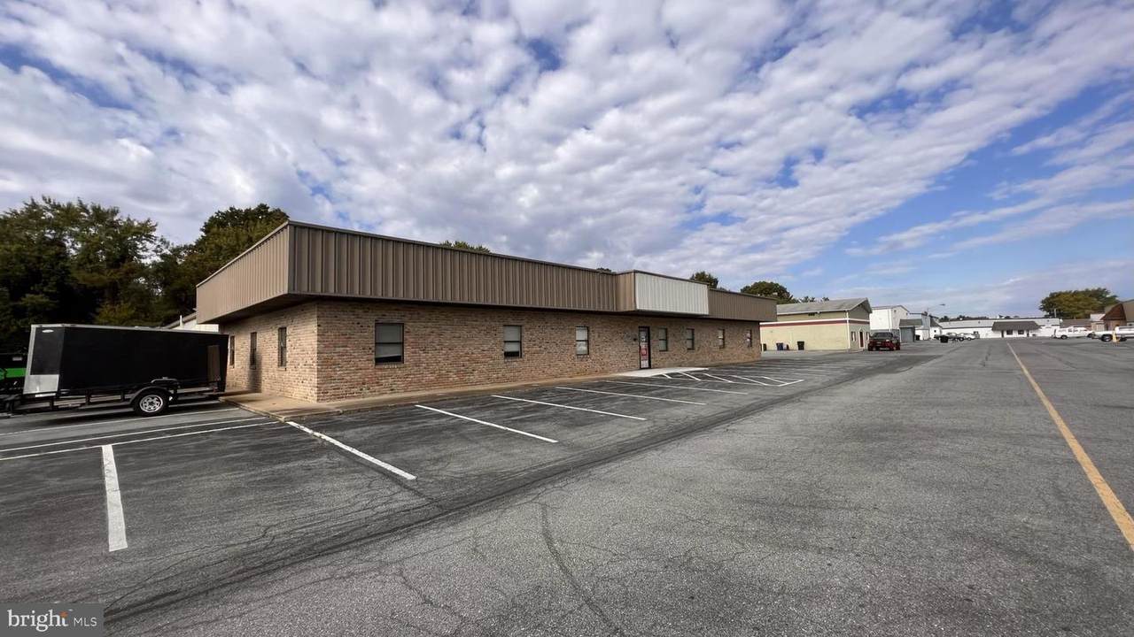 604 Otis Drive - Photo 1