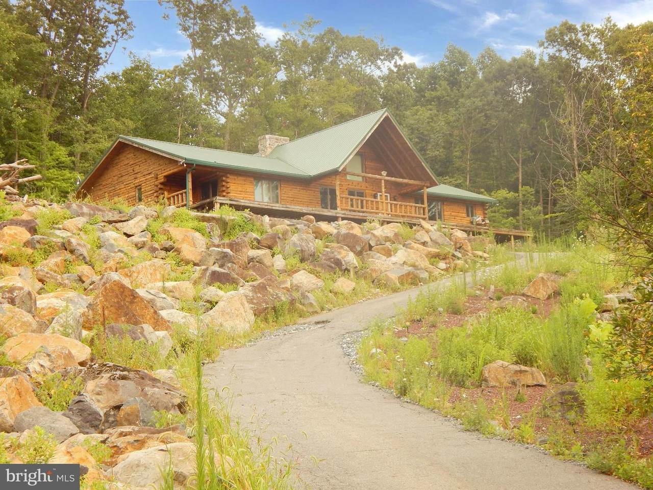 2262 Laurel Road - Photo 1