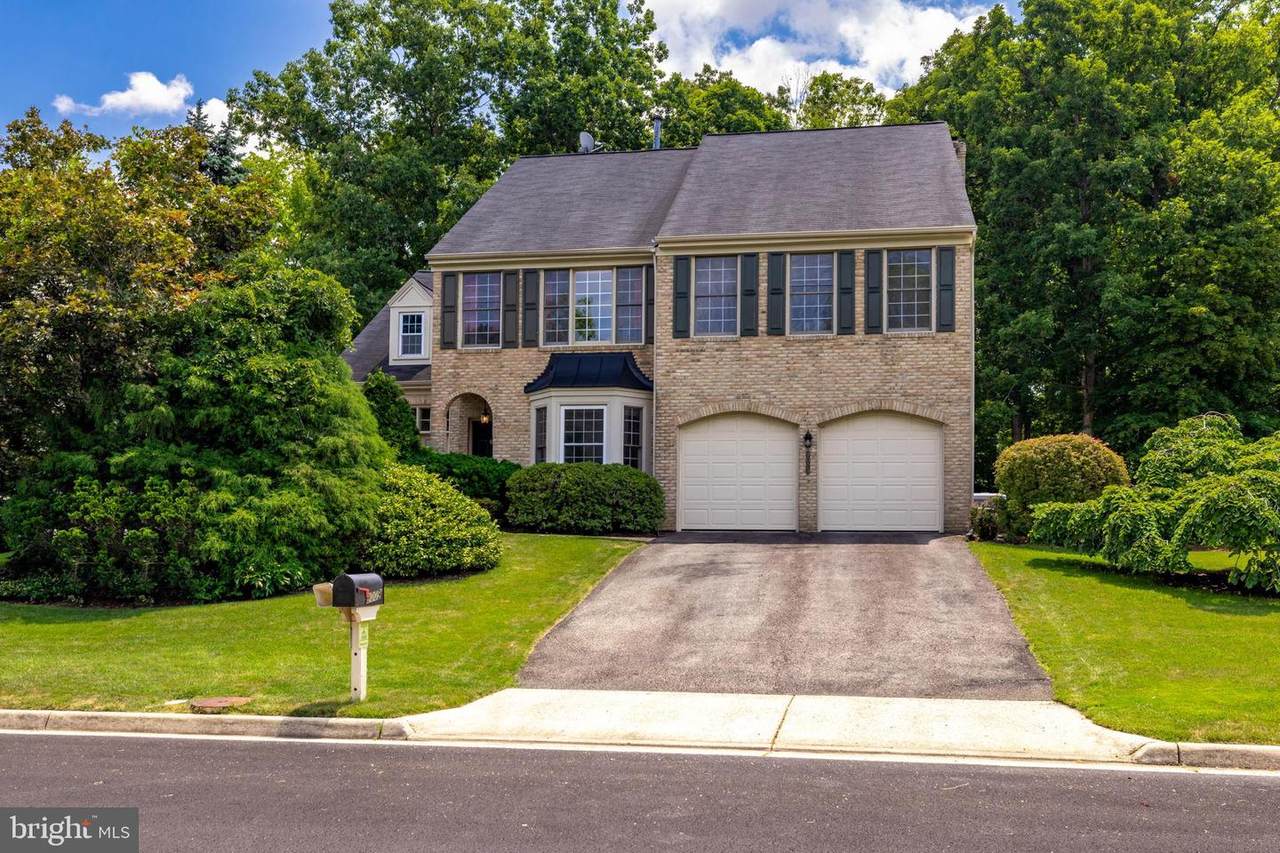 9009 Weatherly Way - Photo 1