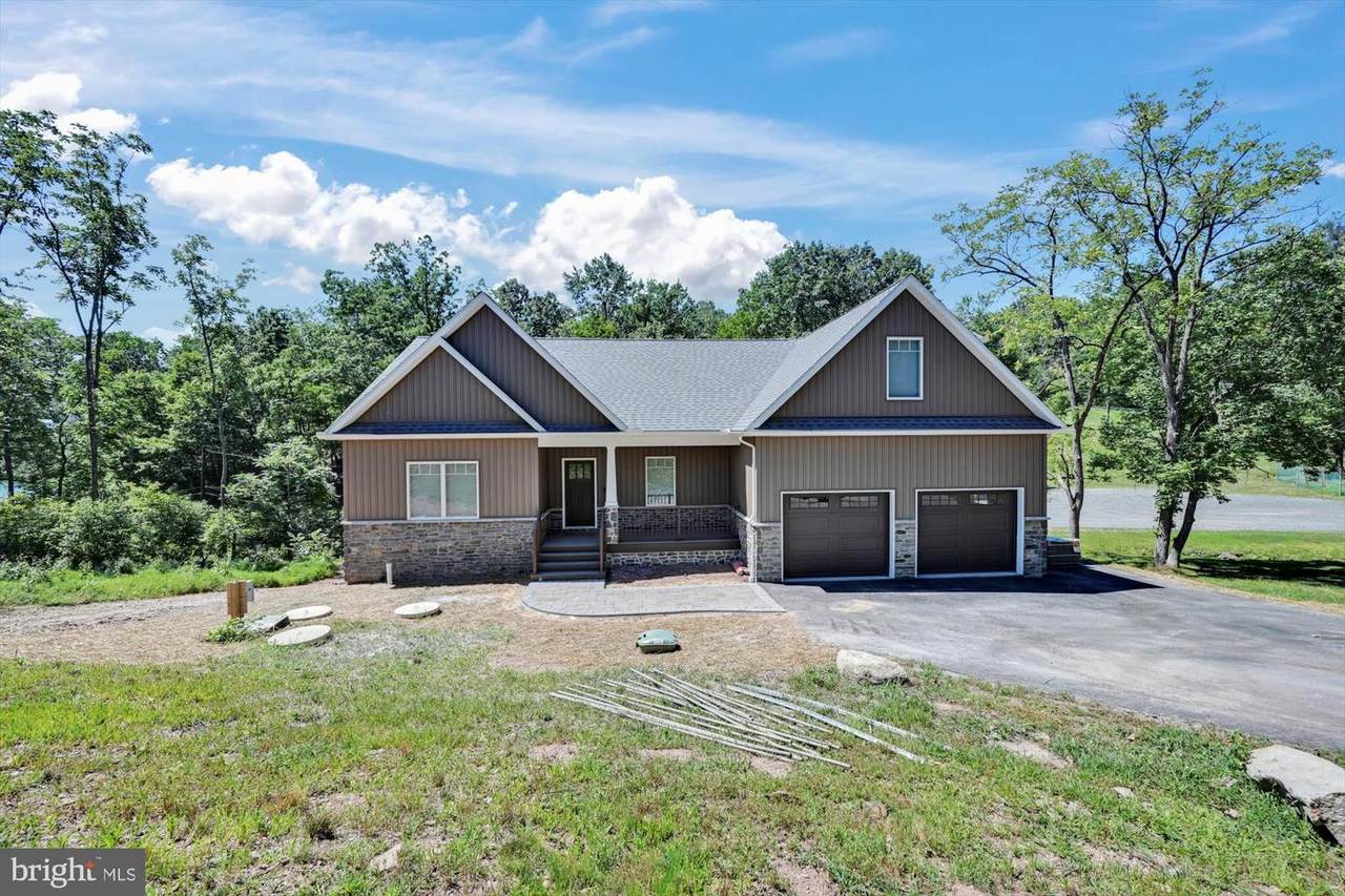 1443 Wynonah Drive - Photo 1