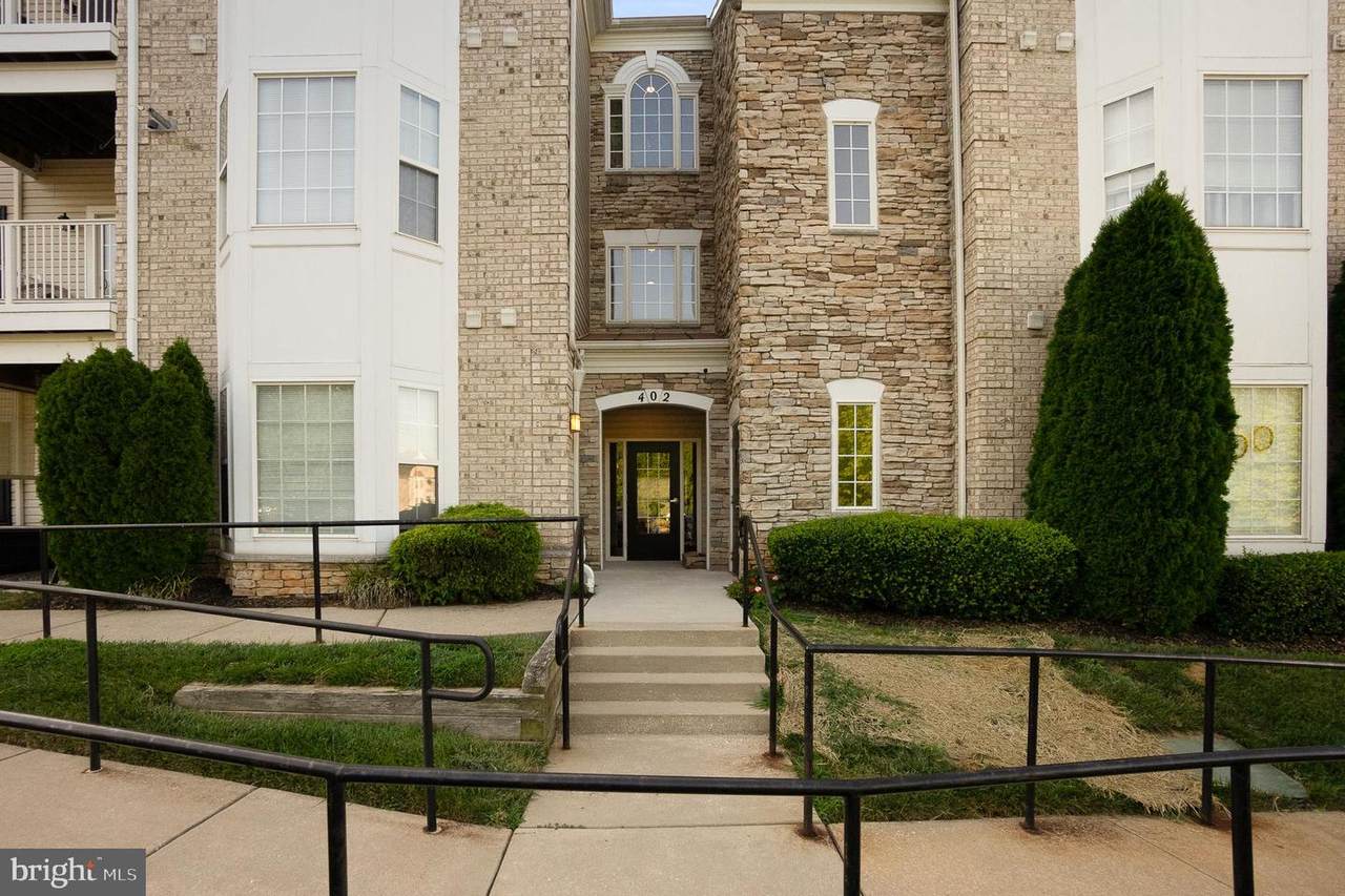 402-M Harrison Court - Photo 1