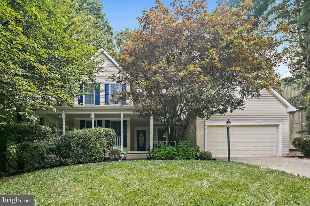 6305 Angel Rose Court - Photo 1