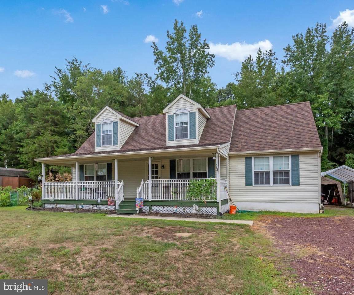 53 Maple Rd. - Photo 1