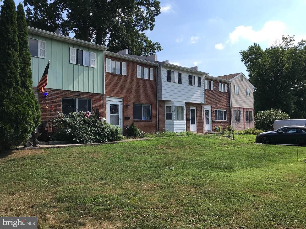 24 Woodland Avenue - Photo 1