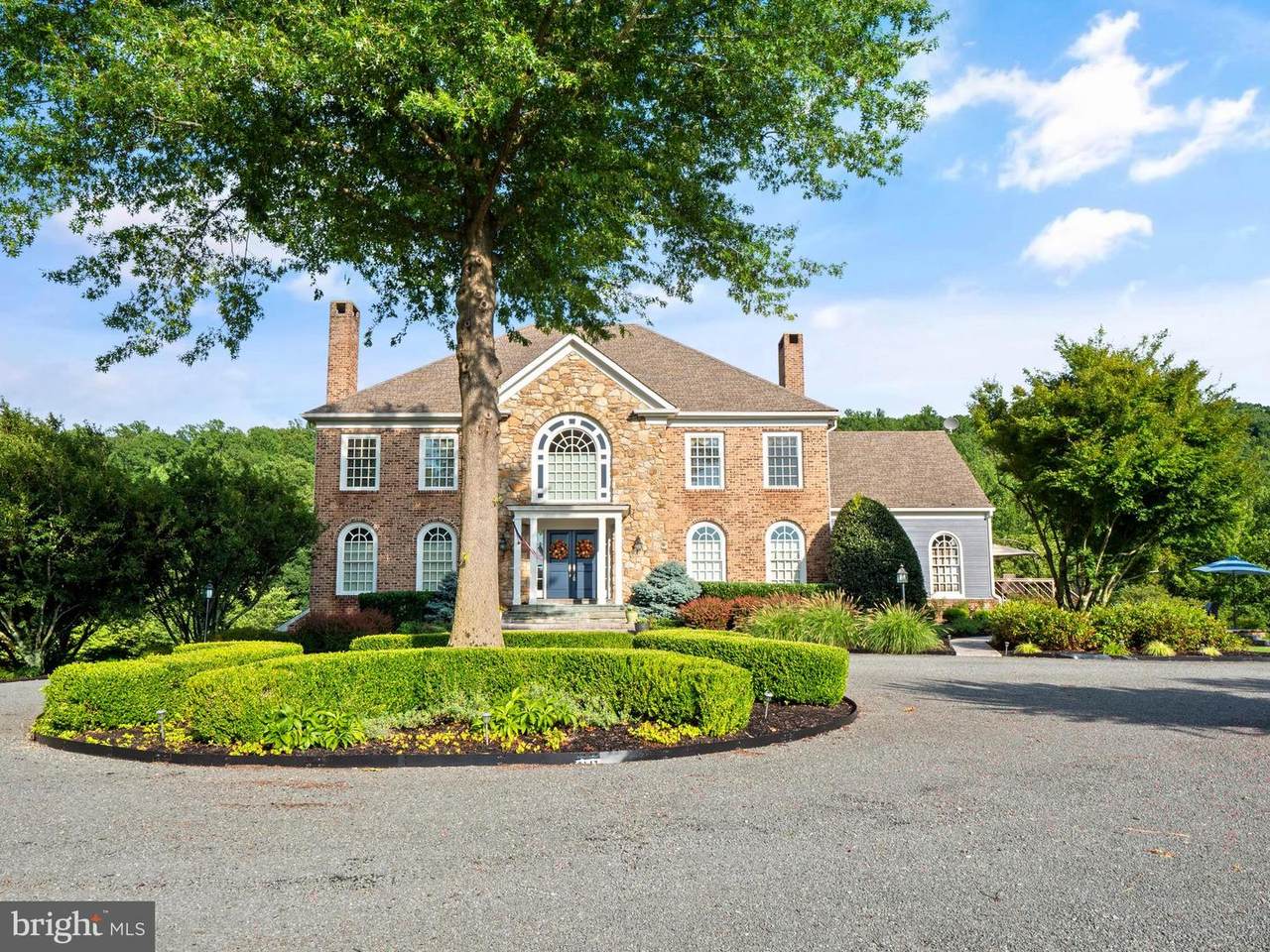 10052 Clarendon Farm Drive - Photo 1