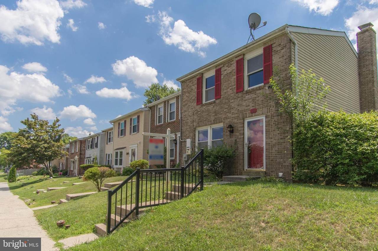 168 Fairfield Drive - Photo 1