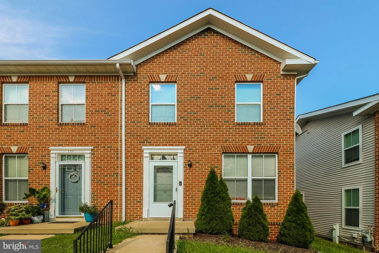 527 Fremont Avenue - Photo 1