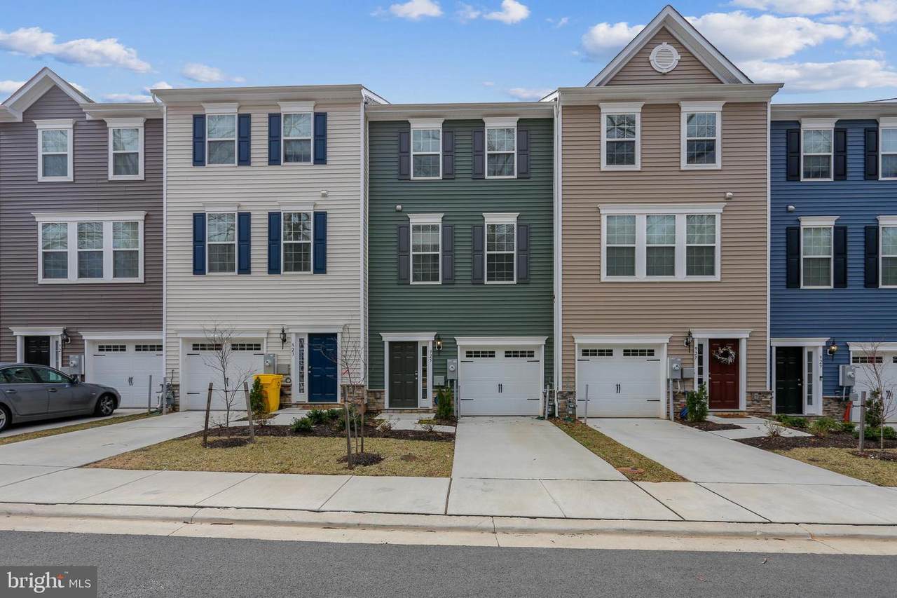 915 Dorchester Cove Road - Photo 1