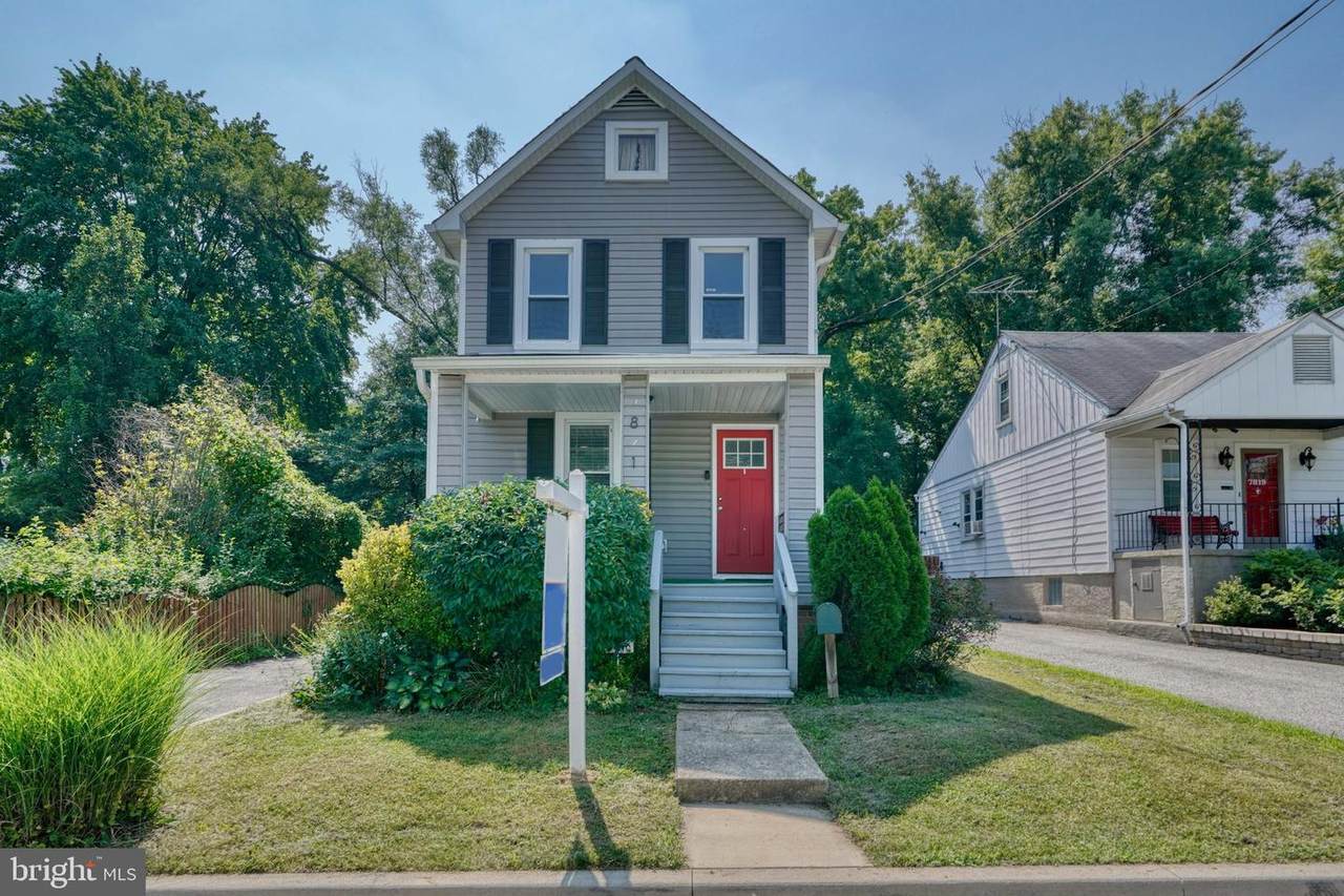7821 Daniels Avenue - Photo 1