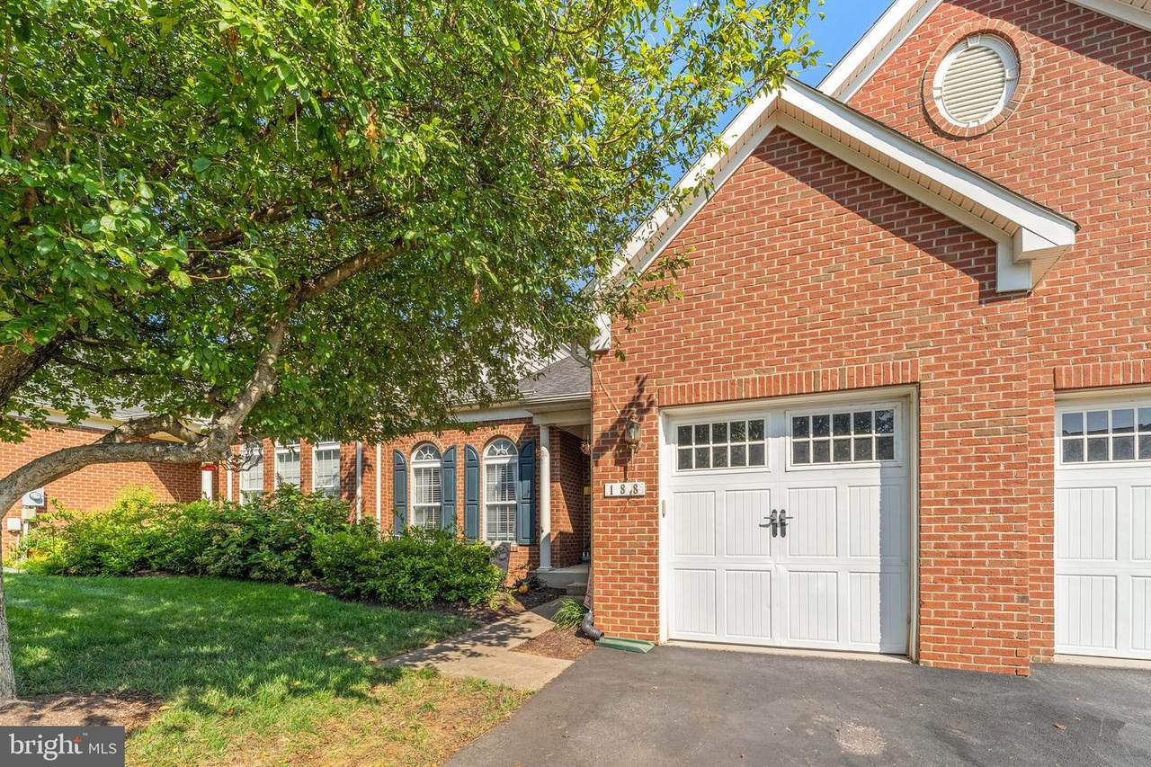 188 Onyx Way - Photo 1