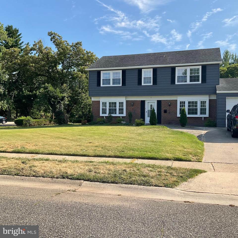 1 Manor Lane - Photo 1