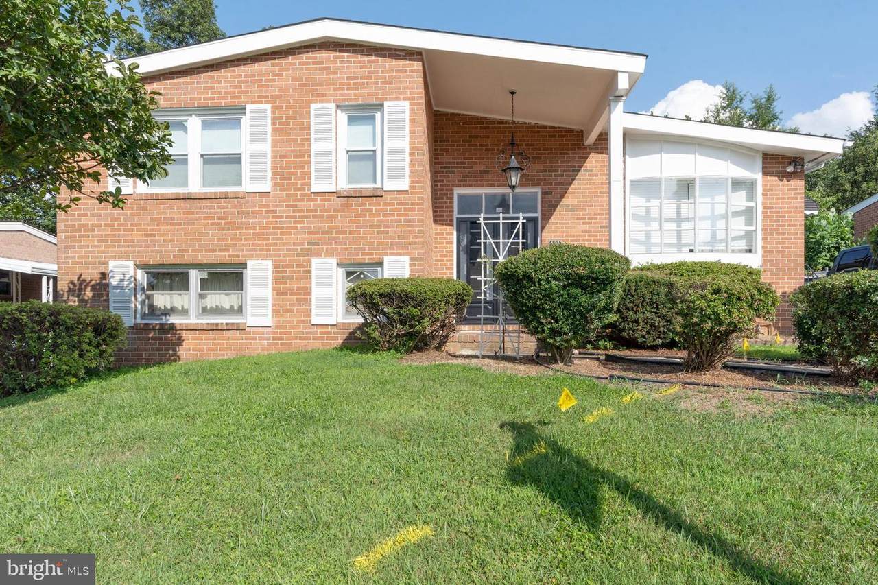 3805 Pikeswood Drive - Photo 1