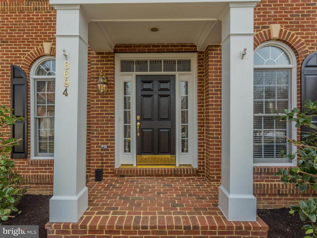 6694 Valley Brook Drive - Photo 1