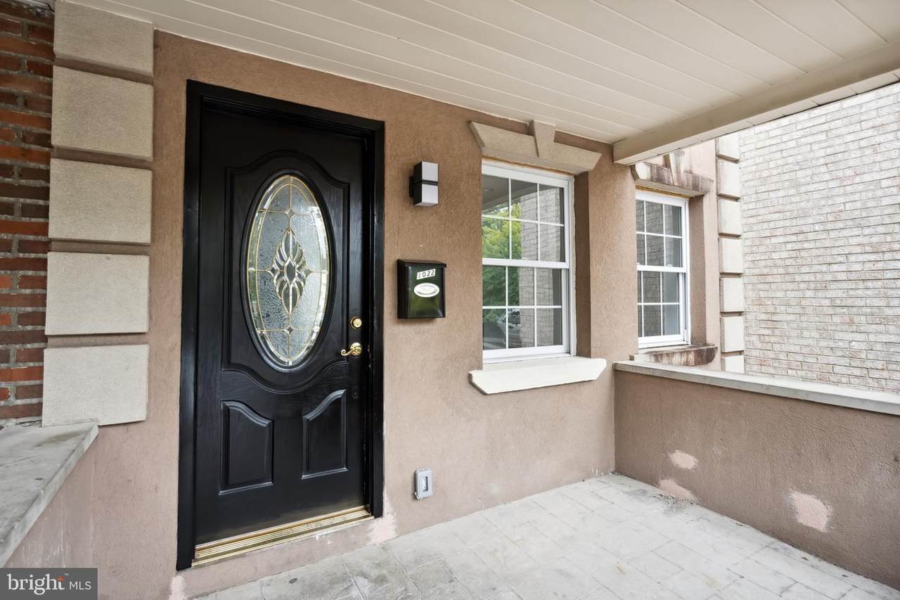 1022 Mollbore Terrace - Photo 1