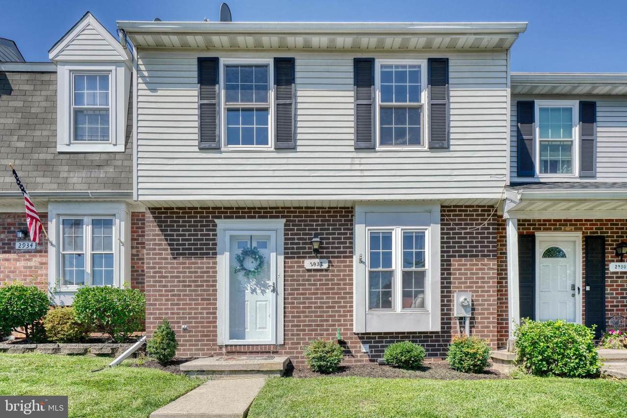 2932 Carlyle Court - Photo 1
