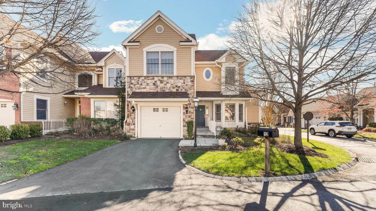 12 Hedge Row Road - Photo 1