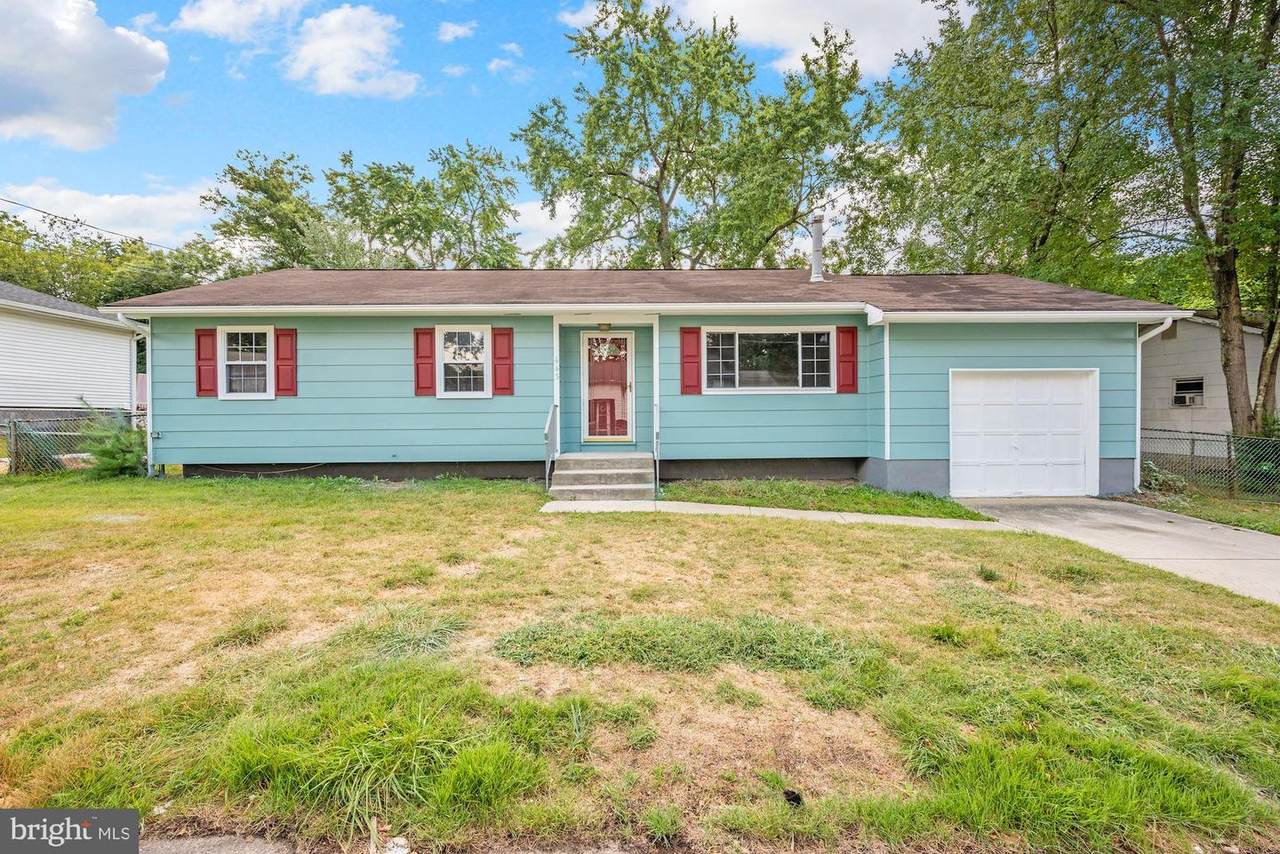 443 Dennis Avenue - Photo 1