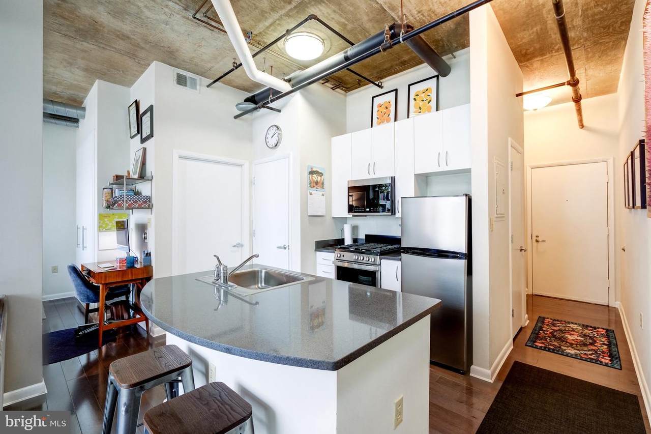 1300 N Street - Photo 1