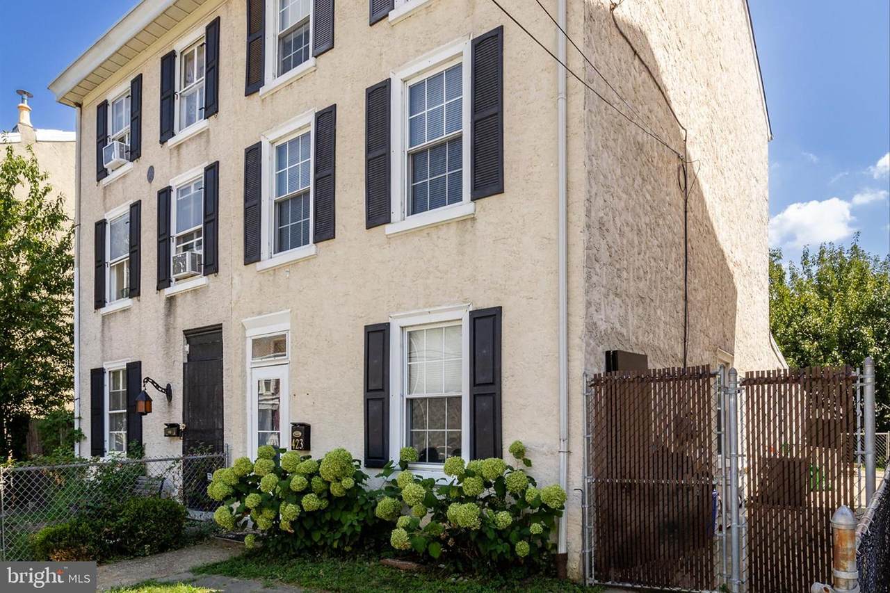423 Conarroe Street - Photo 1