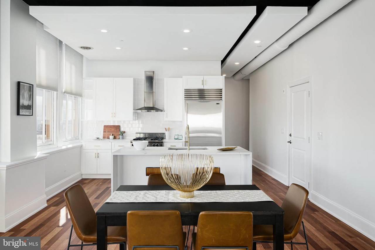 214 12TH Street - Photo 1