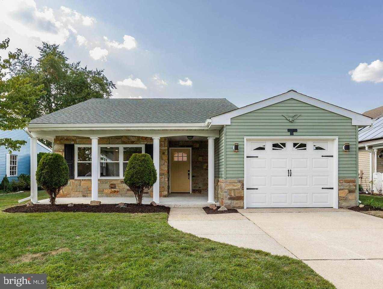 10 Heather Place - Photo 1