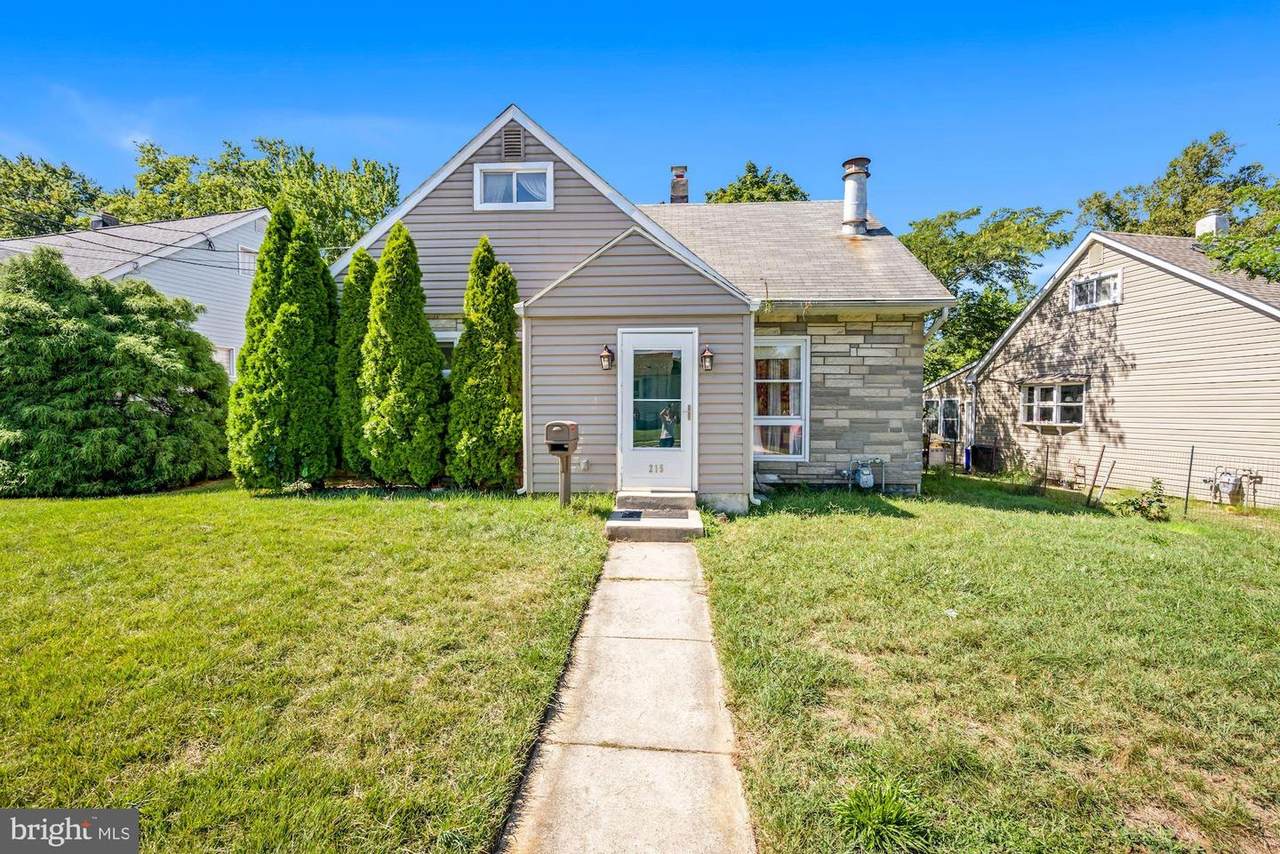 215 Shisler Circle - Photo 1