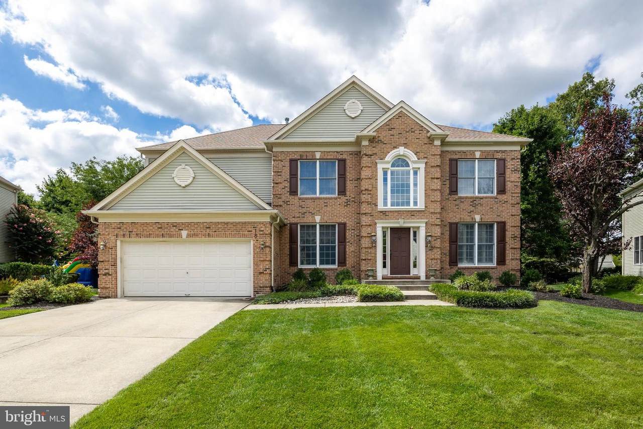 18 Manor House Drive - Photo 1