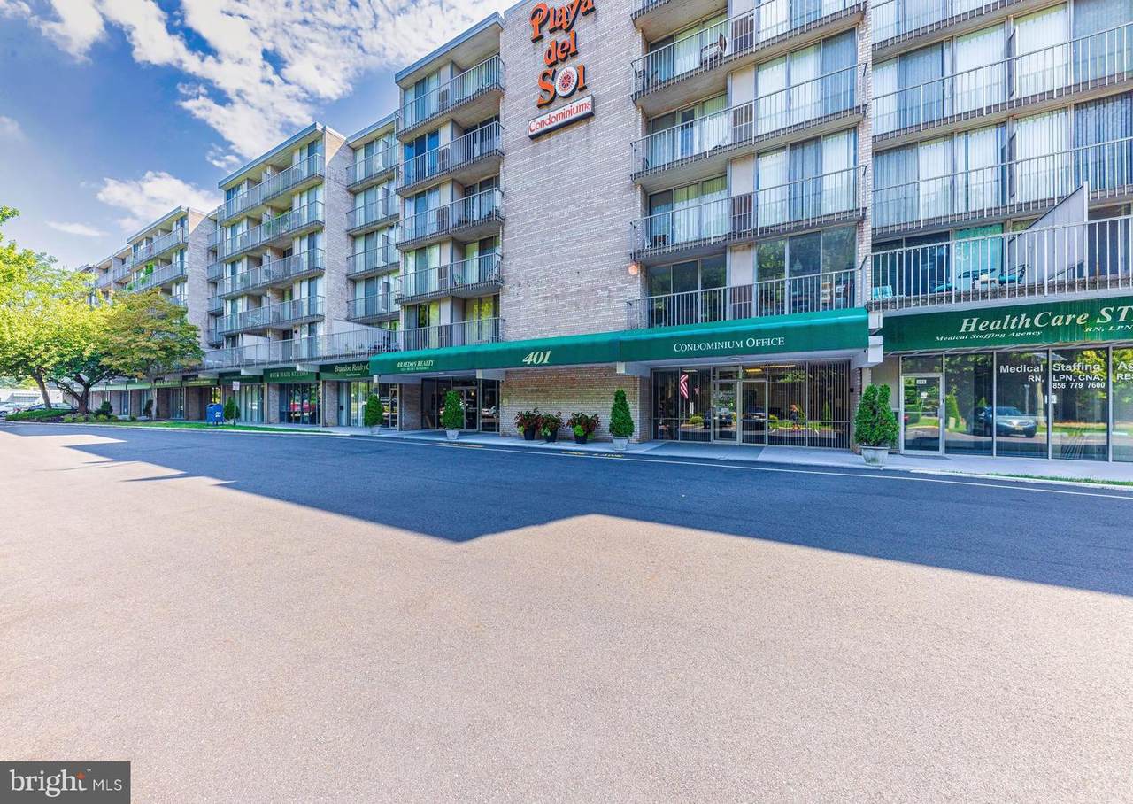 405 Playa Del Sol - Photo 1