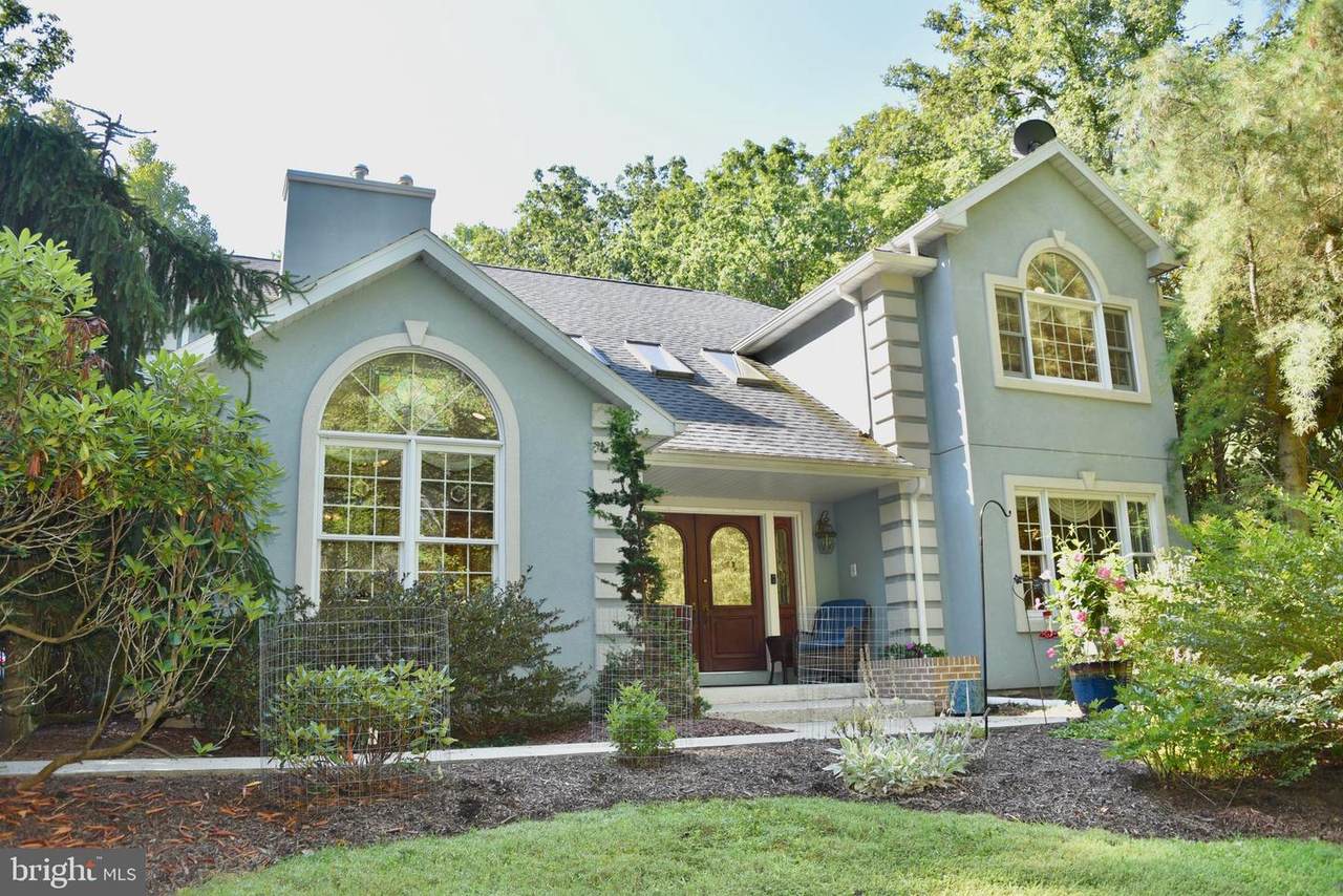 42 Cedar Lane - Photo 1
