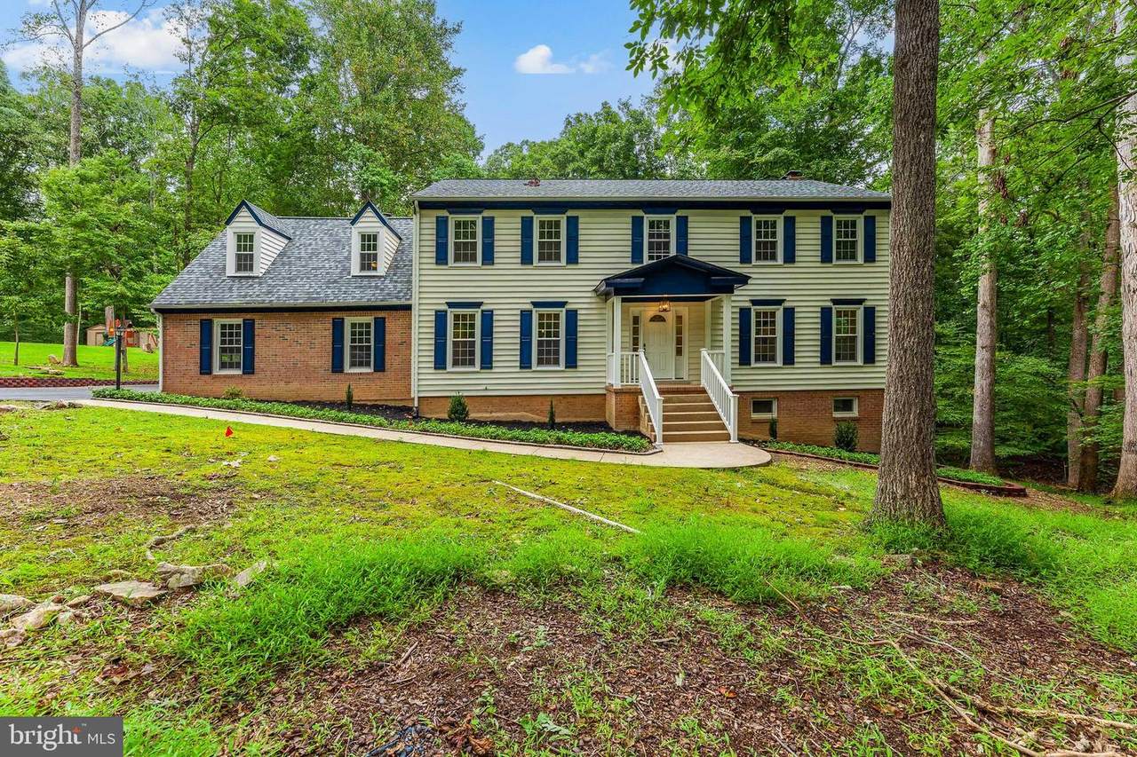 10424 Hampton Road - Photo 1