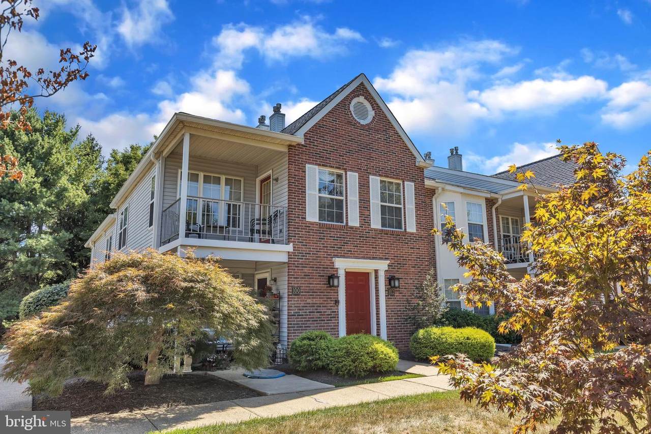 102 Fountain Farm Lane - Photo 1