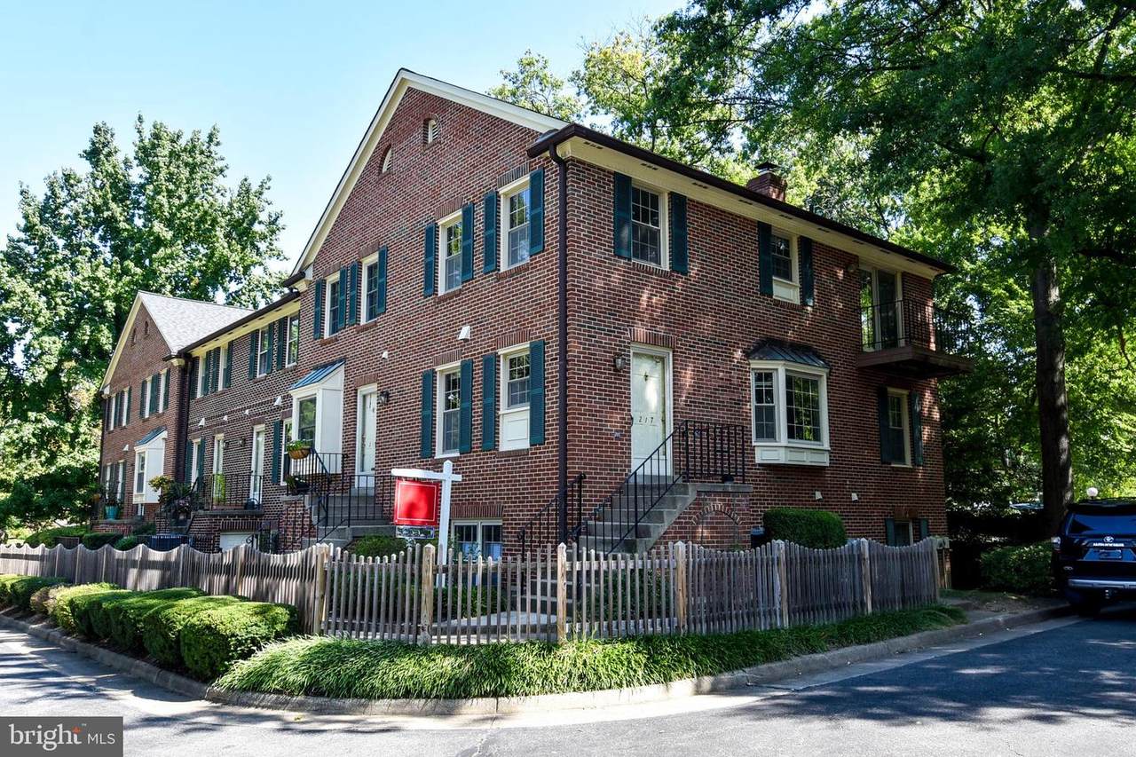 217 Katie Court - Photo 1