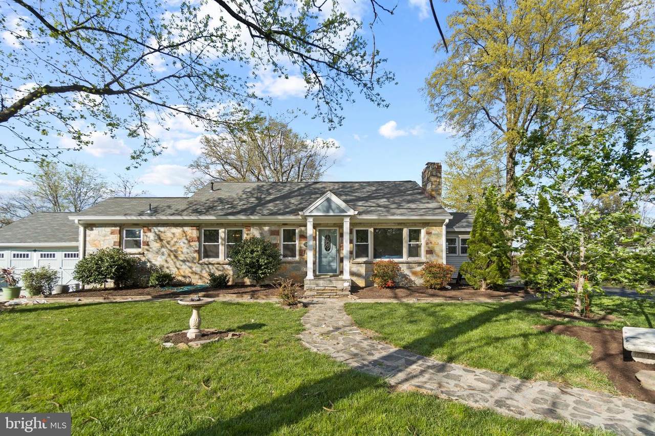 9209 Maple Street - Photo 1