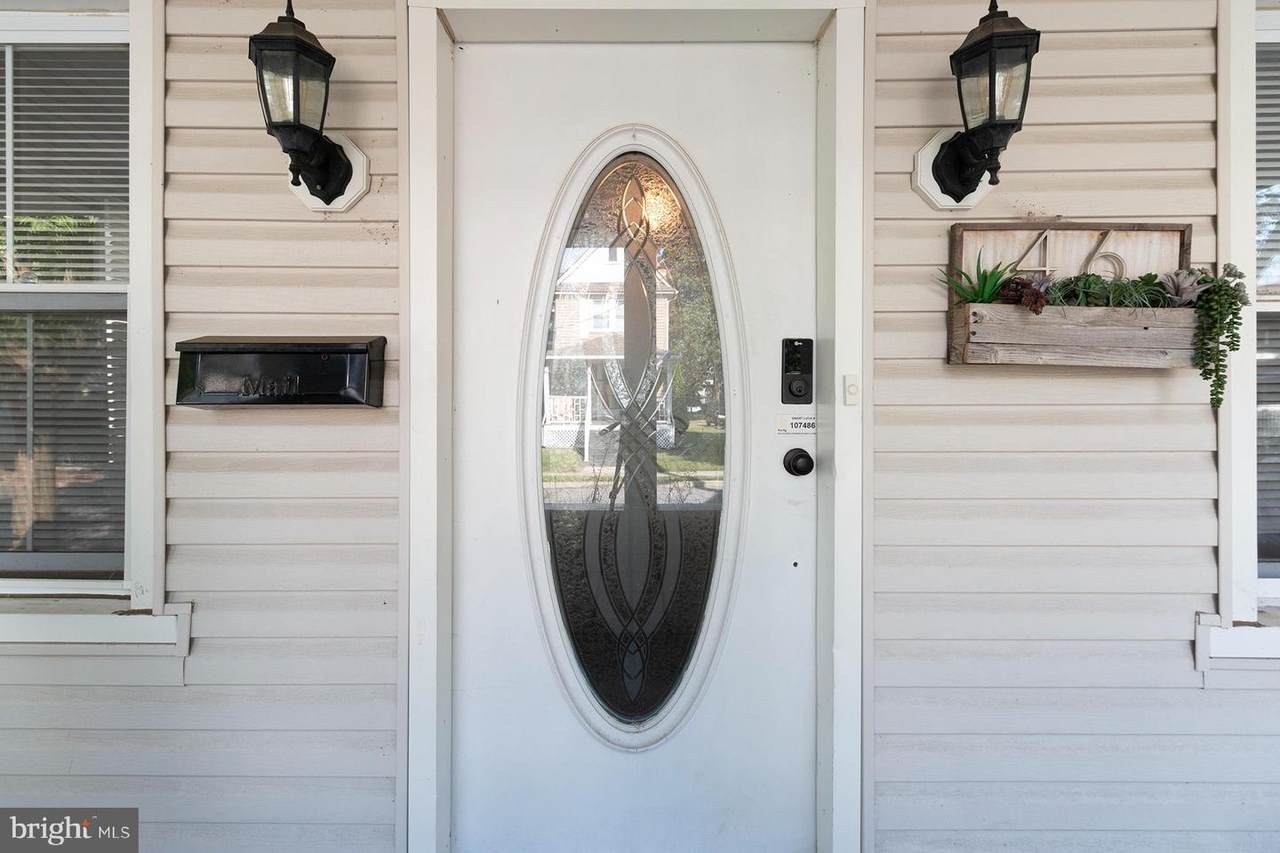 46 Webb Avenue - Photo 1