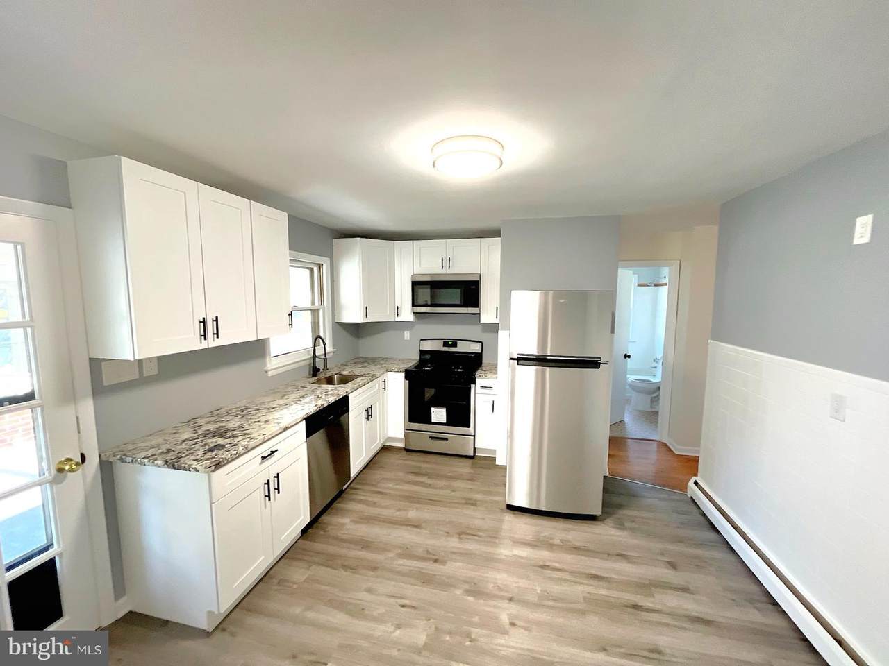 307 Elm Avenue - Photo 1