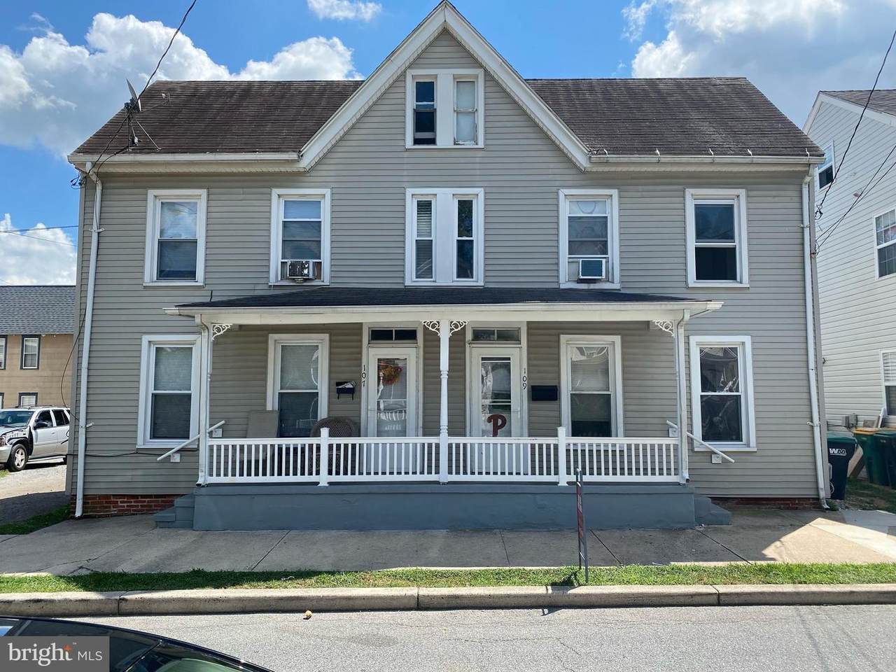 107 Mount Vernon Street - Photo 1