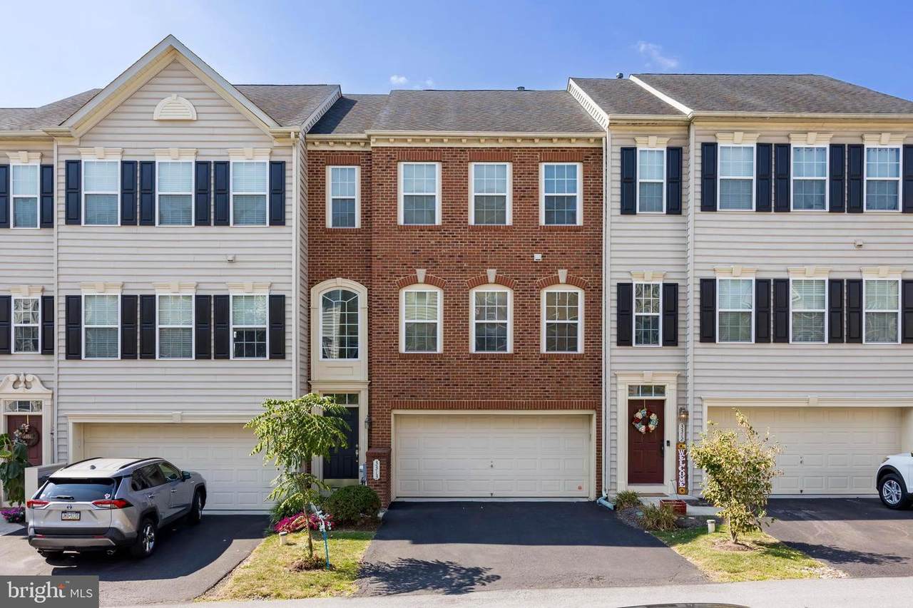 3313 Ellington Lane - Photo 1